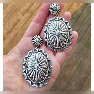 Women's Western Concho Earrings NWT!
